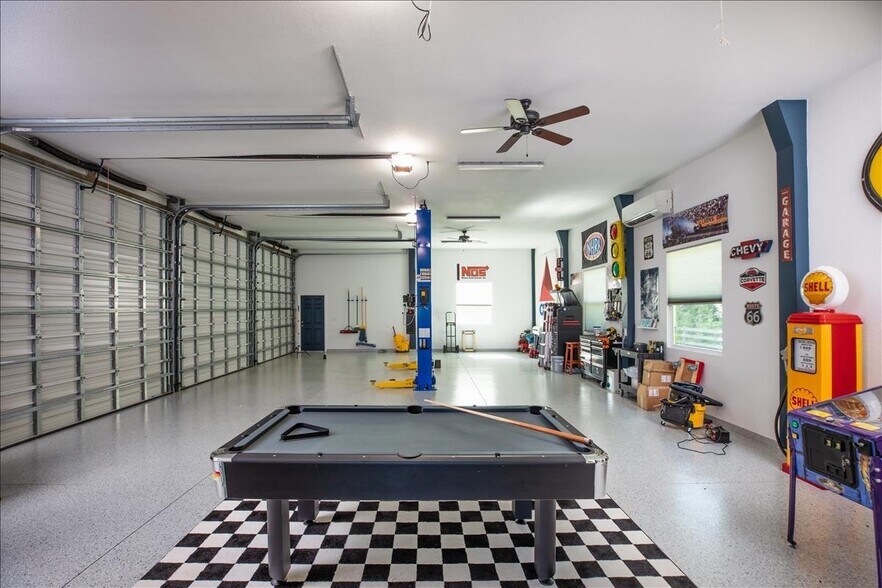 More Photos Of 10910 Ruden Rd, North Fort Myers Specialty For Sale