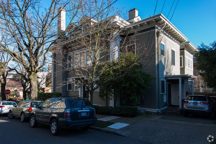 More Photos Of 2188 SW Park Pl, Portland Office For Sale