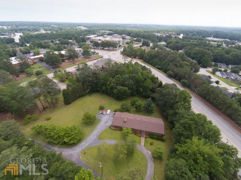 More Photos Of 6190 Prestley Mill Rd, Douglasville Medical For Sale