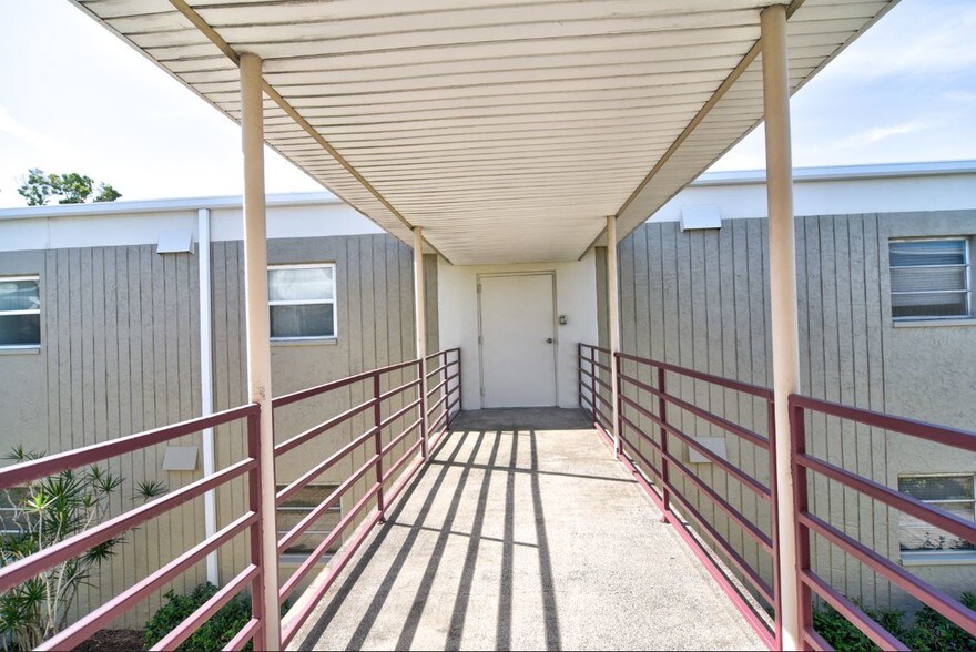 More Photos Of Northside Professional Complex, Saint Petersburg Medical For Lease