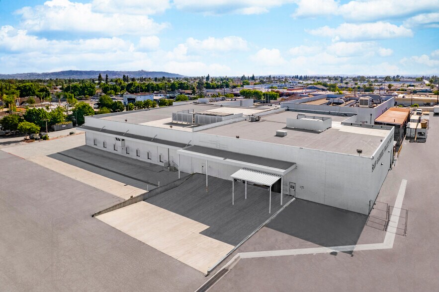 More Photos Of 1731 W San Bernardino Rd, West Covina Warehouse For Sale