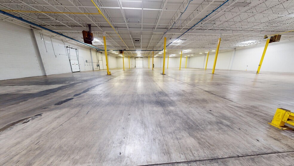 More Photos Of 5522 Aurelius Rd, Lansing Warehouse For Lease
