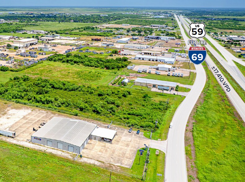 More Photos Of 9007 N US Hwy 59, Victoria Warehouse For Sale