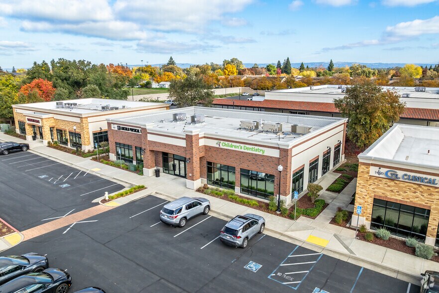 More Photos Of 150 Gateway Dr, Lincoln Office For Sale