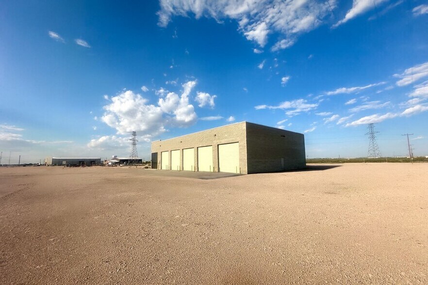 More Photos Of 1881 S Redline Ave, Odessa Industrial For Sale