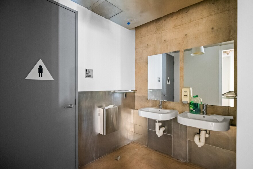 More Photos Of , Palo Alto Office For Sale