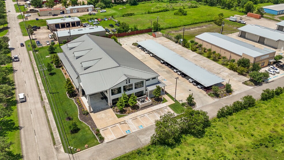 More Photos Of 4300 FM 2351 Rd, Friendswood Office For Lease