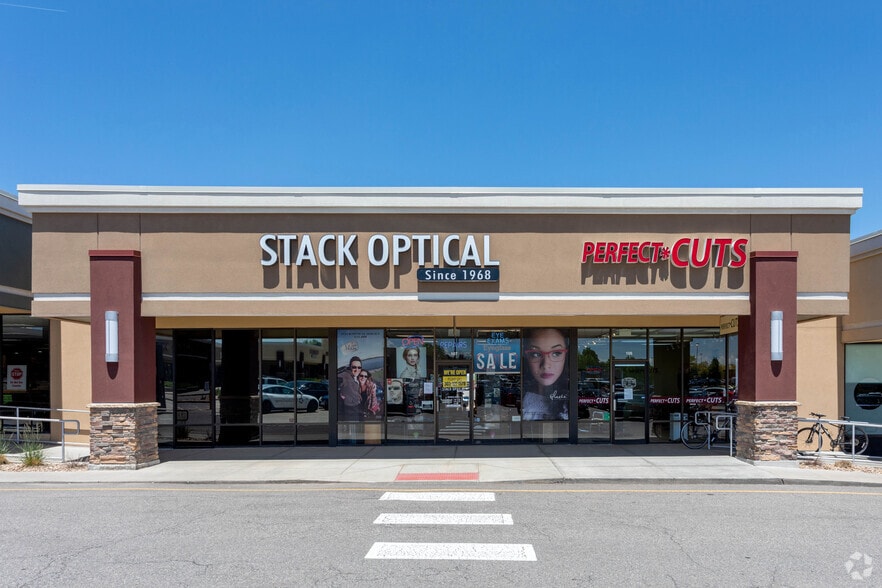 More Photos Of 2223 S Monaco Pky, Denver Unknown For Lease