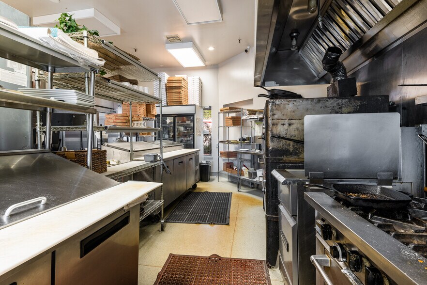 More Photos Of 1260-1278 Broadway, Sonoma Freestanding For Sale