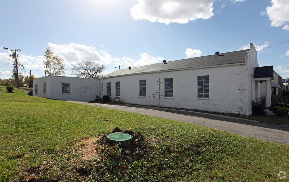 More Photos Of 1109 Elm Hill Pike, Nashville Religious Facility For Sale