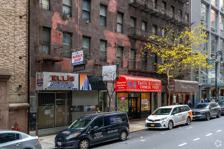 More Photos Of 314-318 W 36th St, New York Apartments For Lease