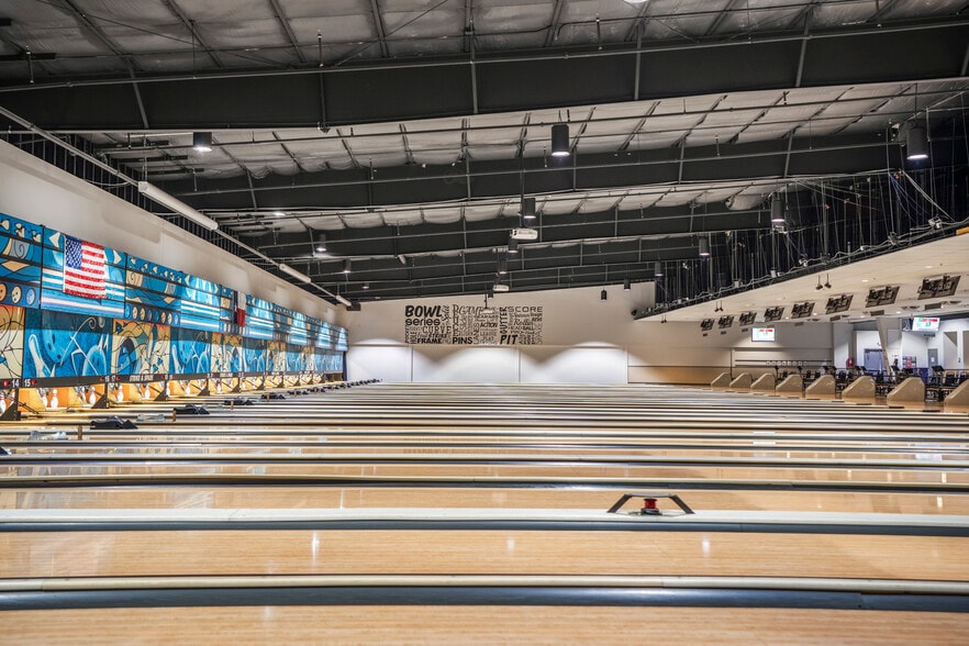 More Photos Of 13027 TX-105 E, Cut And Shoot Sports And Entertainment For Sale