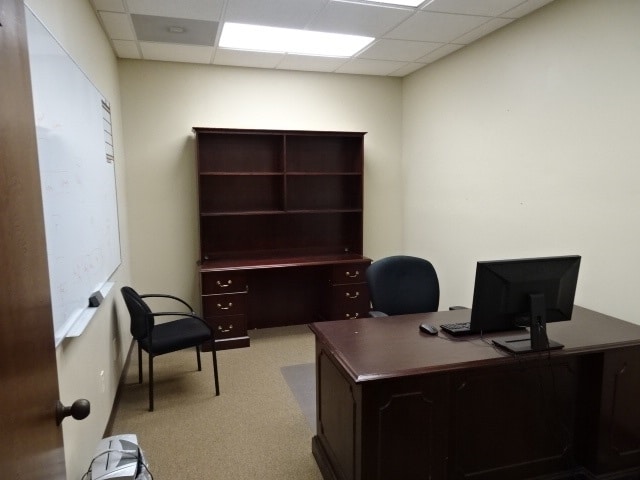 More Photos Of 101 N Hart St, Princeton Office For Lease
