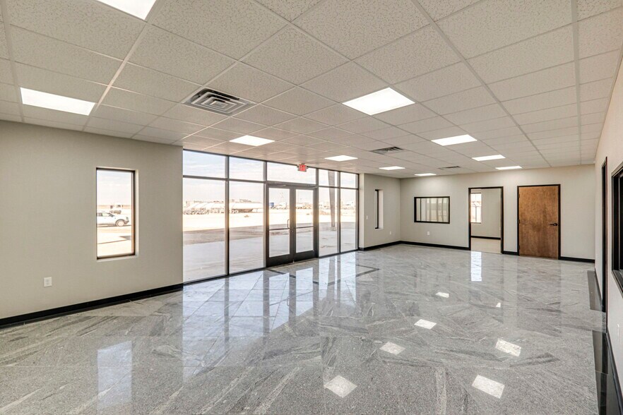 More Photos Of 16791 W Basin St, Odessa Warehouse For Sale