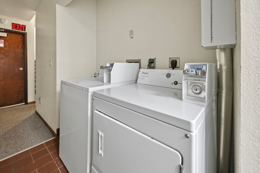 More Photos Of 105 1st St W, Milaca Multifamily For Sale