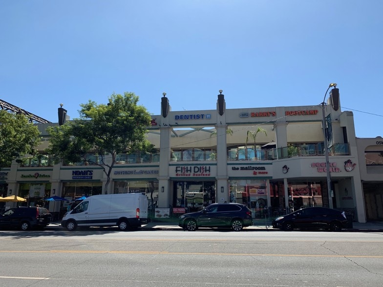 More Photos Of 14622 Ventura Blvd, Sherman Oaks Unknown For Lease