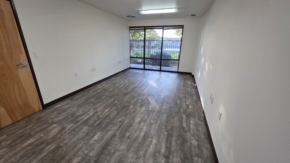 More Photos Of 1920 Foundry Ct, Ceres Unknown For Lease