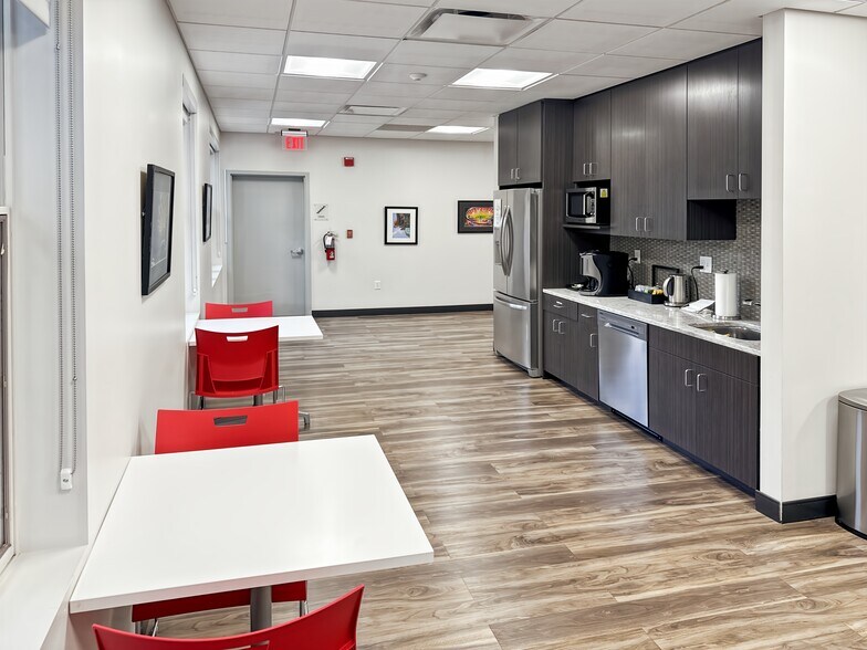 More Photos Of 4301 50th St NW, Washington Coworking Space