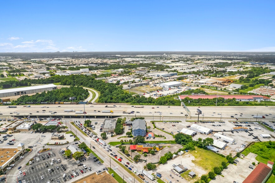 More Photos Of 17550 Northwest Fwy, Houston Hotel For Sale