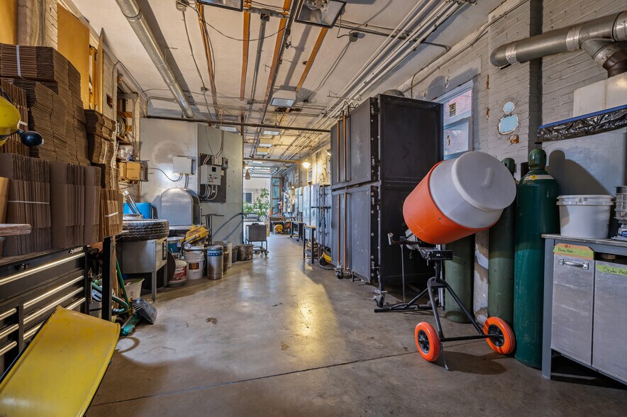 More Photos Of 117 S 16th St, Pittsburgh Storefront Retail Residential For Sale