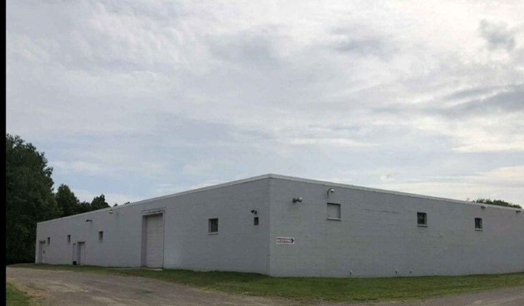 More Photos Of 2251 Constitution Ave, Olean Warehouse For Sale