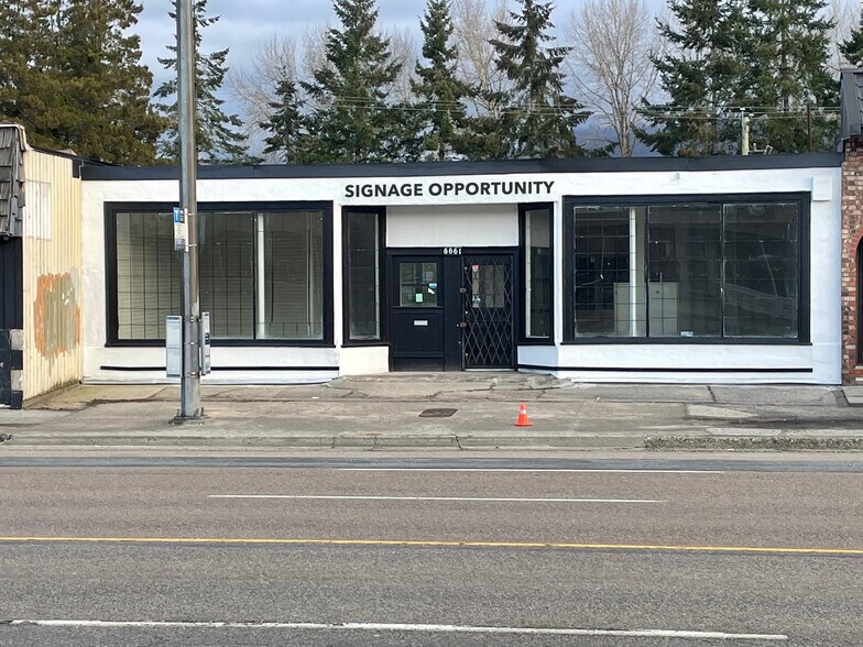 More Photos Of 6661 E Hastings St, Burnaby Storefront For Lease