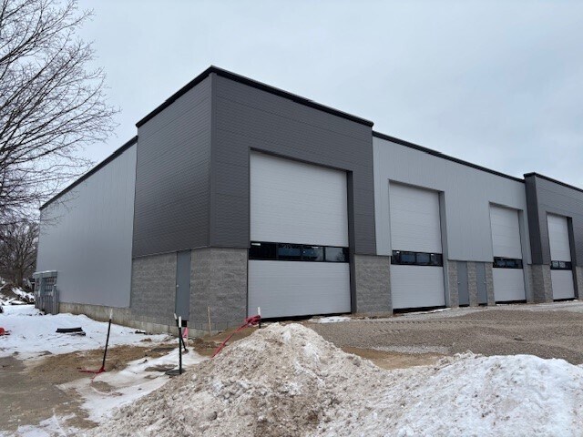 More Photos Of 460 Cleveland Ave, Holland Self Storage For Sale