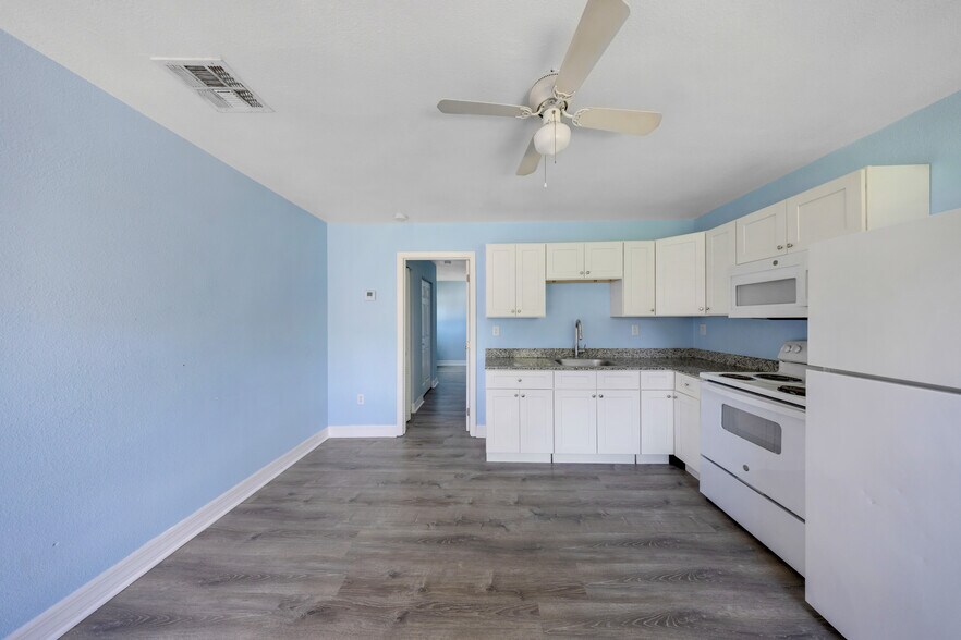 More Photos Of 1109 NW 6th Ave, Pompano Beach Apartments For Sale