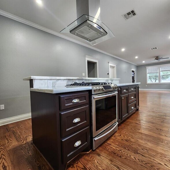 More Photos Of ,  Unknown For Sale