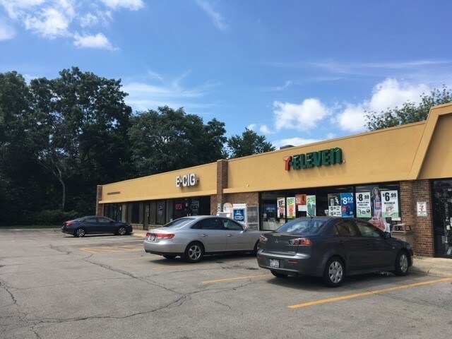 More Photos Of 1100-1106 Ogden Ave, Lisle Freestanding For Lease