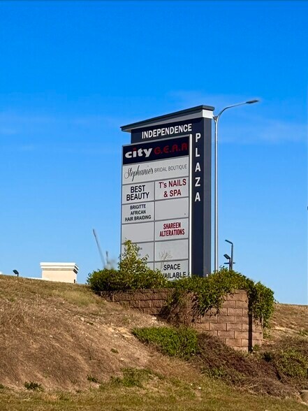 More Photos Of 18675 E 39th St, Independence Unknown For Lease