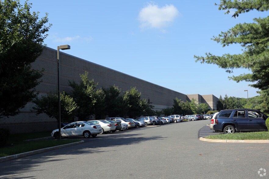 More Photos Of 1225 Forest Pky, West Deptford Warehouse For Lease