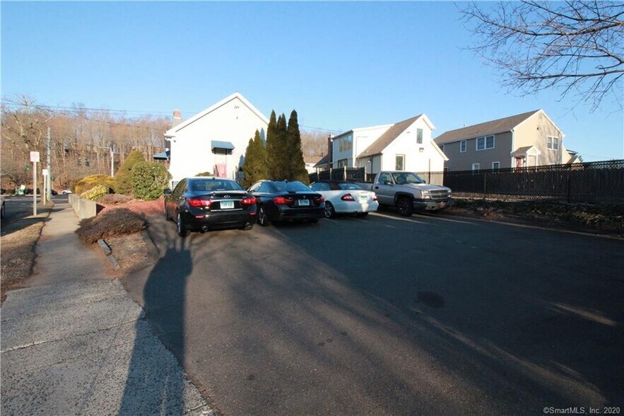 More Photos Of 2519 Whitney Ave, Hamden Office For Sale