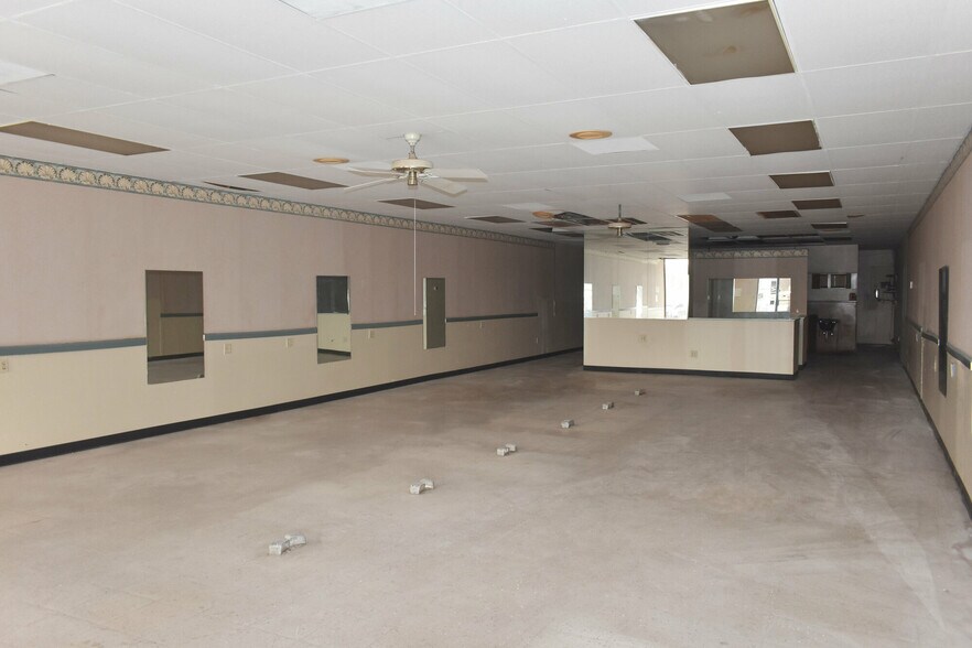 More Photos Of 9700-9950 Fondren Rd, Houston Unknown For Lease