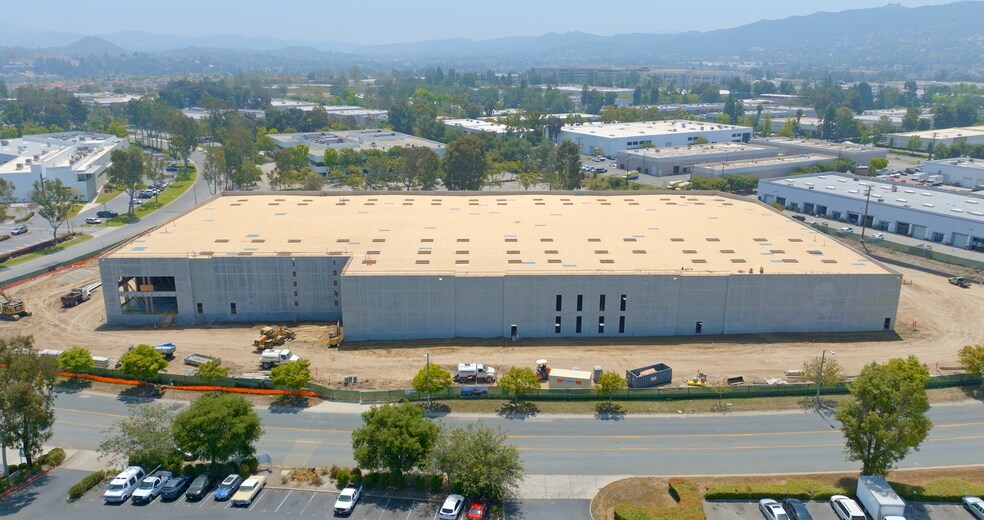 More Photos Of 1300 Lawrence, Thousand Oaks Manufacturing For Sale