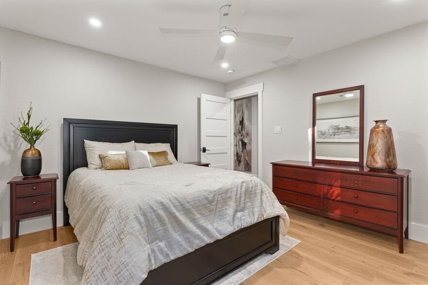 More Photos Of 2681 Sam Bass Rd, Round Rock Hospitality For Sale