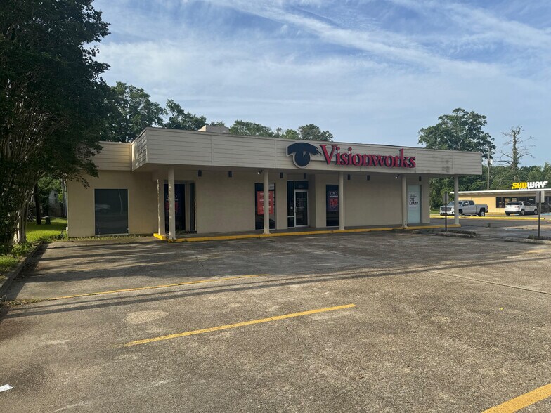 More Photos Of 9462 Florida Blvd, Baton Rouge General Retail For Sale