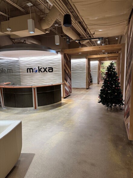 More Photos Of 7230 Lee Deforest Dr, Columbia Office For Sale