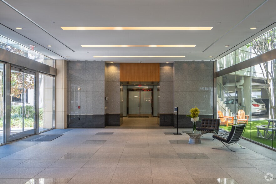 More Photos Of 3 Sugar Creek Center Blvd, Sugar Land Office For Lease