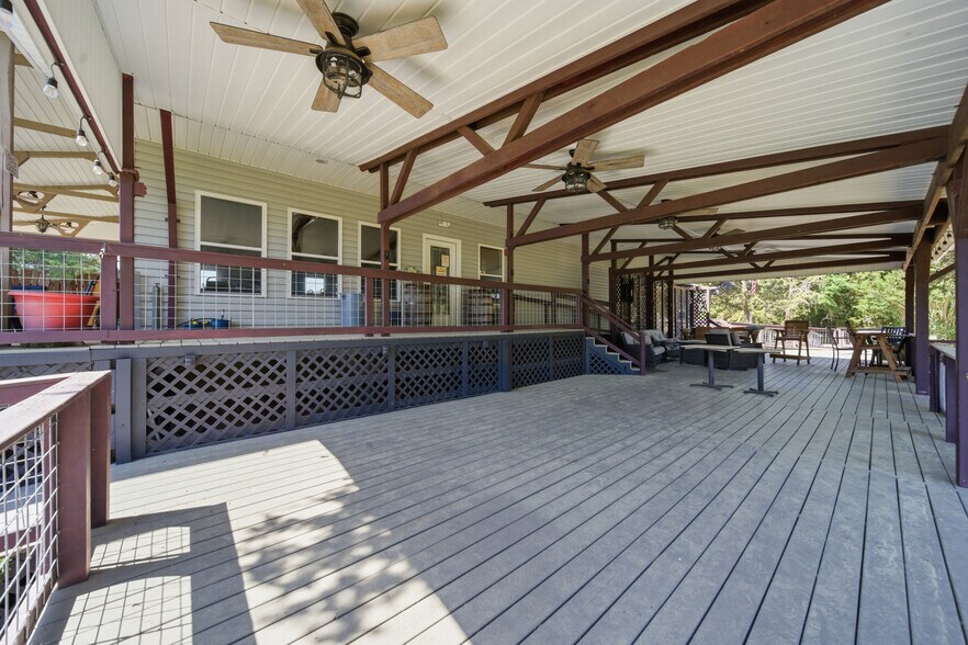 More Photos Of 1650 Dusty Rd, Newberry Winery Vineyard For Sale