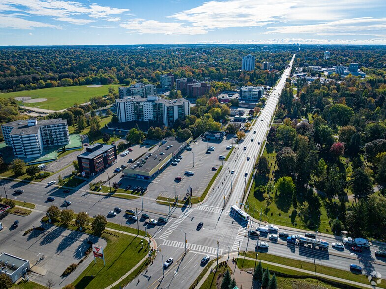 More Photos Of 763-789 Woolwich St, Guelph Freestanding For Lease