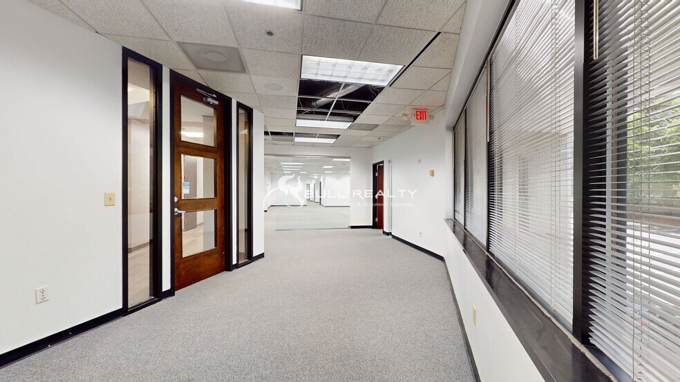 More Photos Of 1700 Water Pl SE, Atlanta Office For Sale