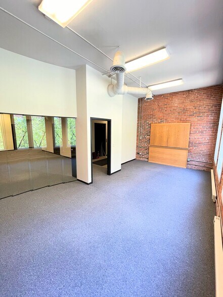 More Photos Of 1440 Blake St, Denver Office For Sale