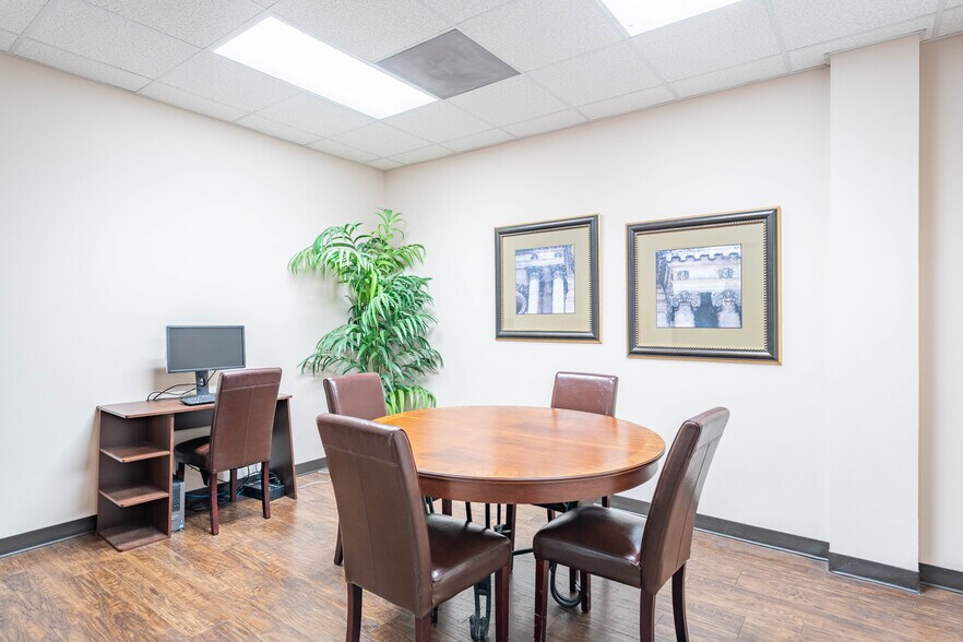 More Photos Of 1444 N Central Expy, McKinney Office For Sale