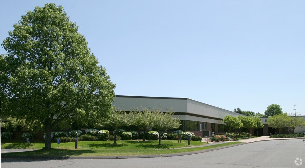 More Photos Of 825 Brook St, Rocky Hill Office For Lease