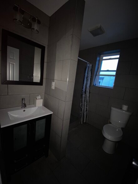 More Photos Of 1 Kent St, Albany Apartments For Sale
