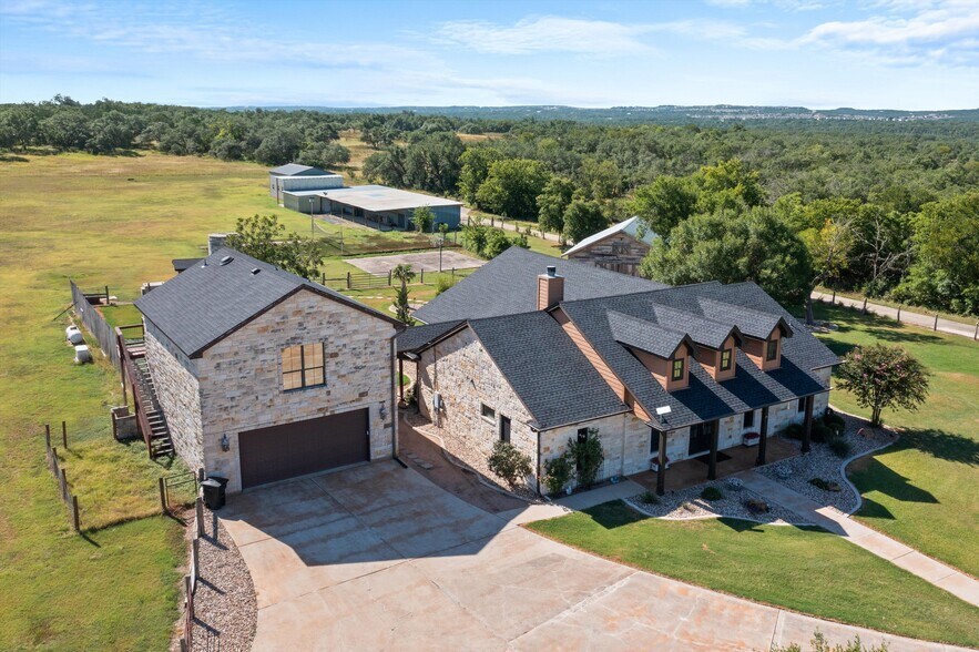 More Photos Of 31300 Ranch Road 12, Dripping Springs Specialty For Sale