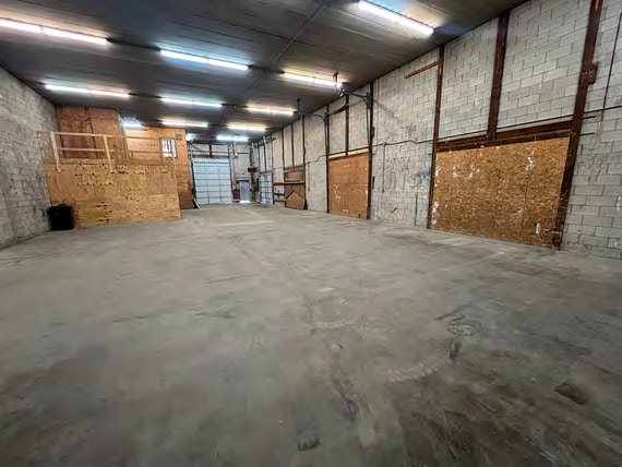 More Photos Of 1200 E B St, Belleville Warehouse For Sale