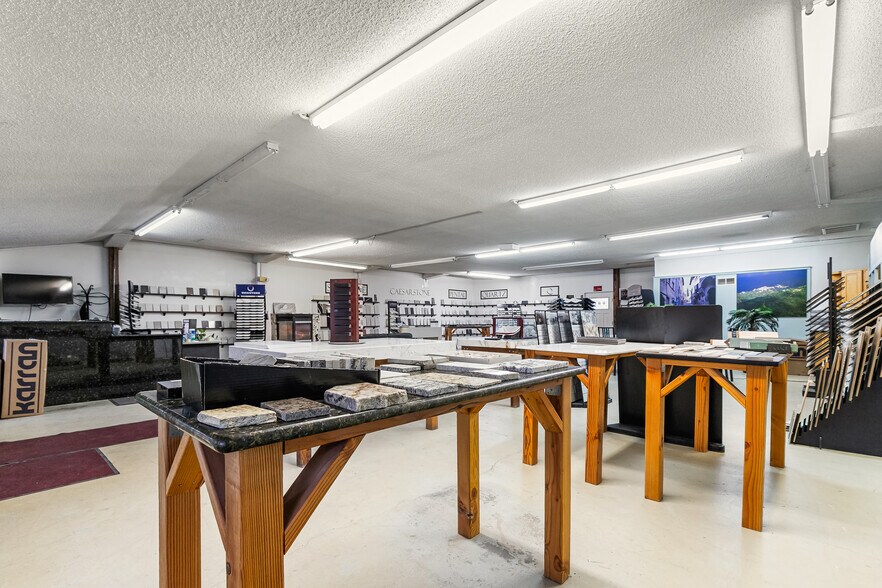 More Photos Of 4777 Guide Meridian, Bellingham Industrial For Sale