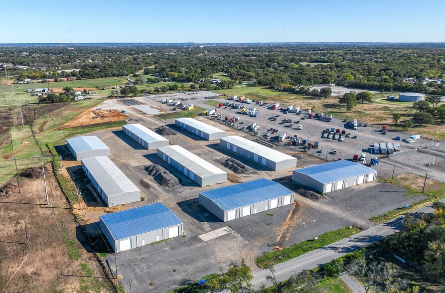 More Photos Of 5640 Eden Rd, Kennedale Unknown For Lease